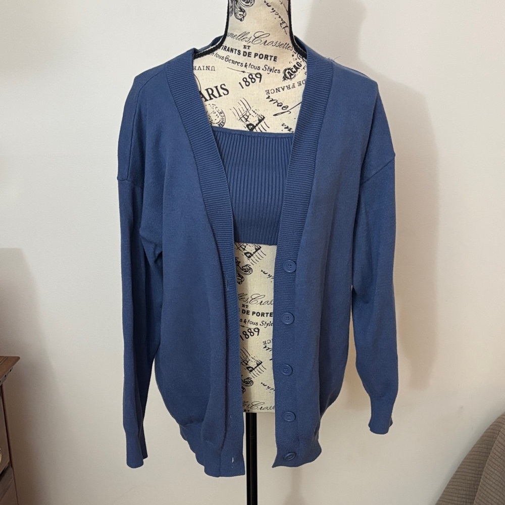 Forever 21 Blue Women's Cardigan and Cropped Tank Set